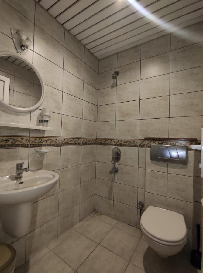 Hotel Nayla Istanbul Exterior foto
